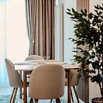 Apartmanhotel In Alezzi Odyssey Pool & Năvodari