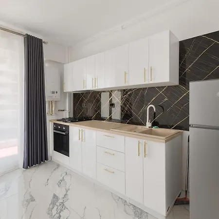 Appart hôtel Alezzi Odyssey Pool &