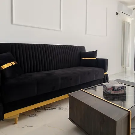 Alezzi Odyssey Pool &